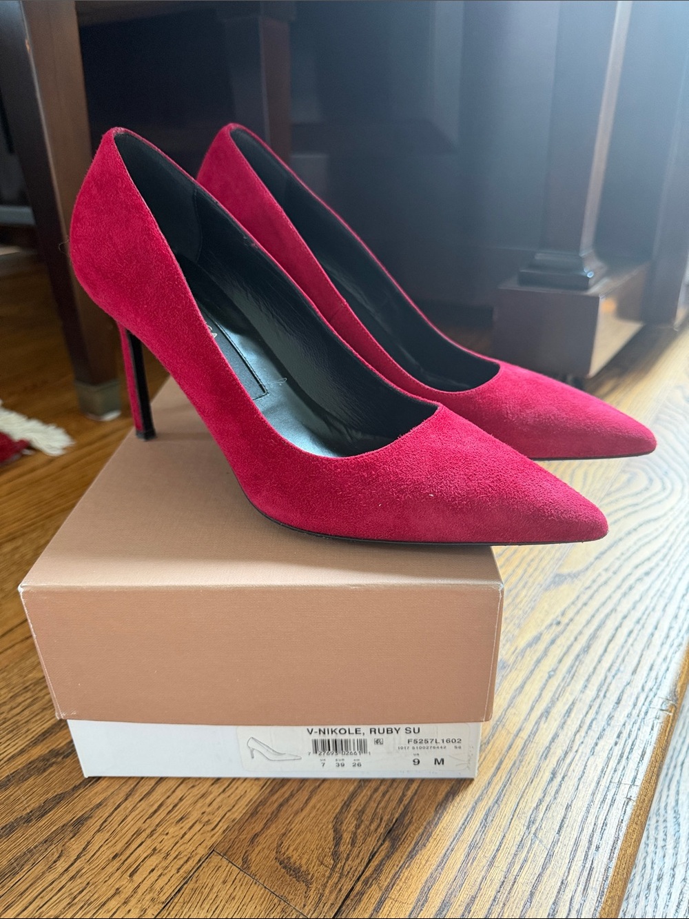 Via Spiga “Nikole” Ruby Red Suede Pointed-Toe Stiletto Pumps Sz 9 (box incl.)